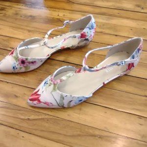 Chelsea-Crew Floral Fabric T-Strap Flats